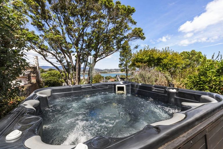 Photo of property in 92 Hataitai Road, Hataitai, Wellington, 6021