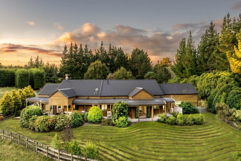 Photo of property in 32e Kaitoke Loop, Kaitoke, Upper Hutt, 5018