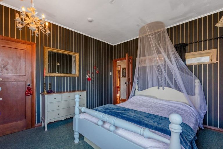 Photo of property in 79 Latham Street, Marewa, Napier, 4110