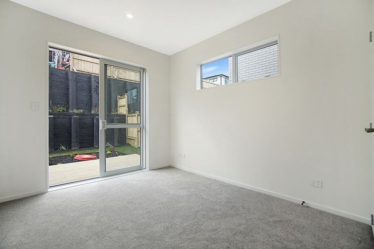 Photo of property in 32 Paripari Street, Flat Bush, Auckland, 2019