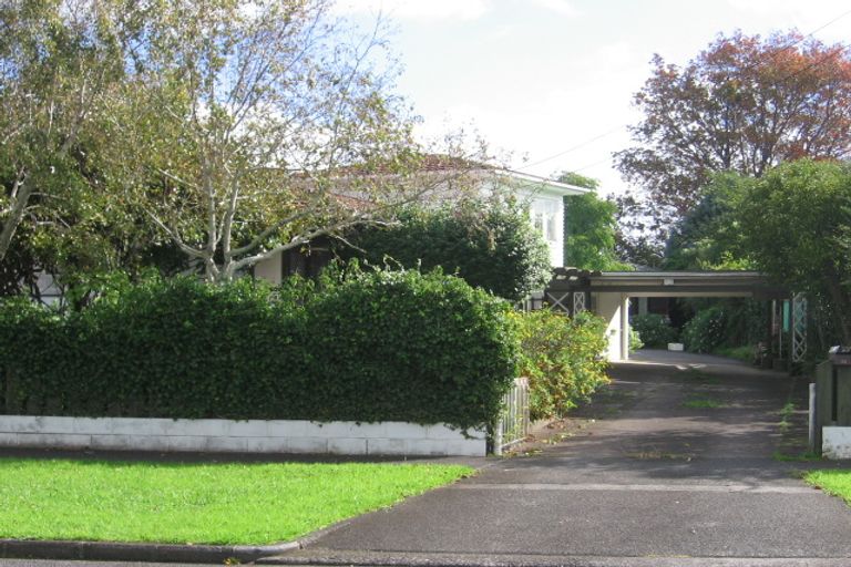 Photo of property in 22 Tamaki Bay Drive, Pakuranga, Auckland, 2010