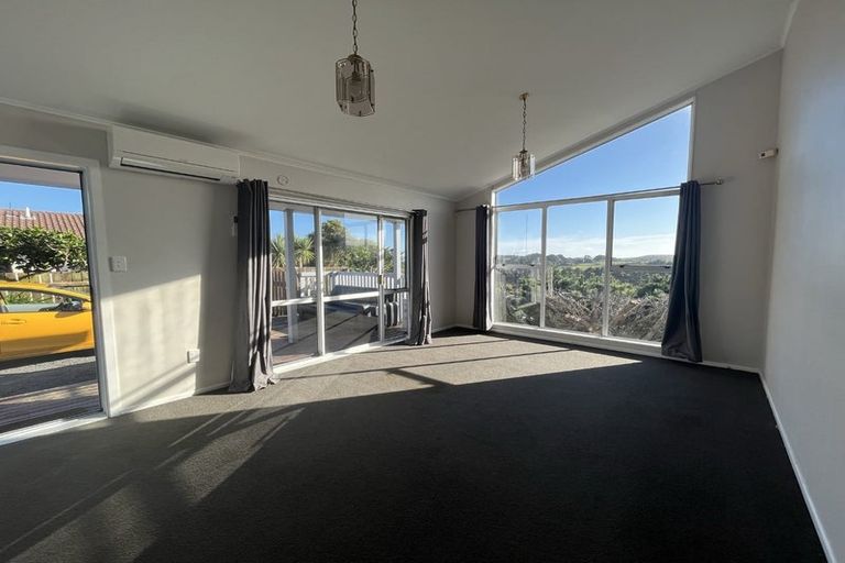 Photo of property in 33 Rothwell Street, Titahi Bay, Porirua, 5022