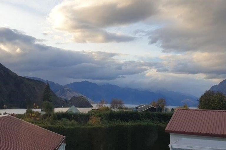 Photo of property in 25 Parry Crescent, Lake Hawea, Wanaka, 9382