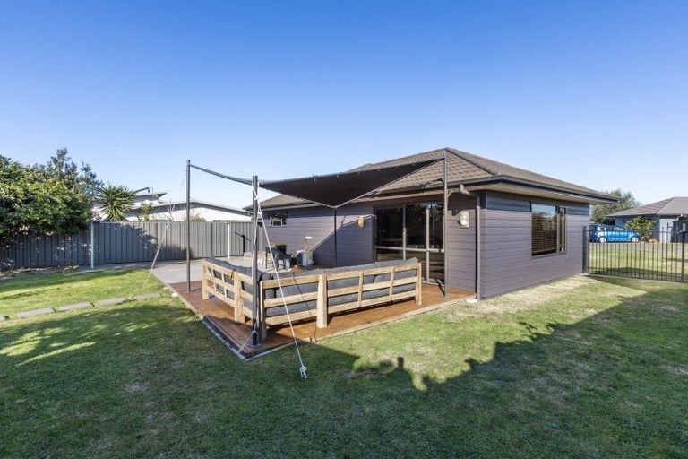 Photo of property in 24 Mcnaughton Place, Onekawa, Napier, 4110