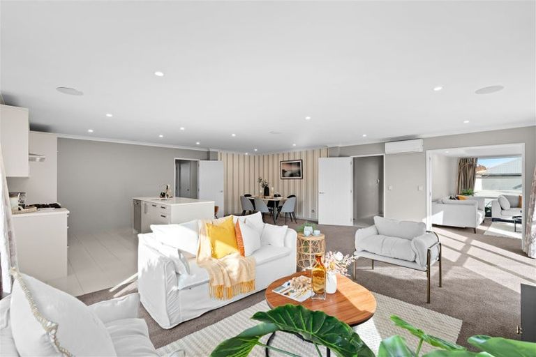 Photo of property in 34 Josephine Crescent, Aidanfield, Christchurch, 8025