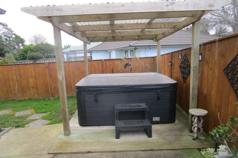 Photo of property in 4 Noone Close, Onerahi, Whangarei, 0110