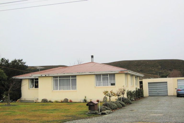 Photo of property in 54 Newcastle Street, Clyde, 9330