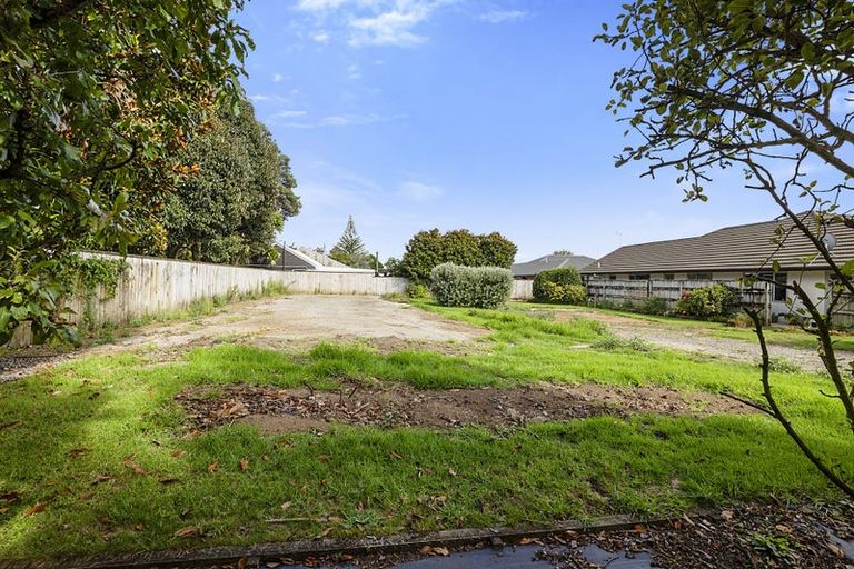 Photo of property in 3 Portland Drive, Highlands Park, New Plymouth, 4312