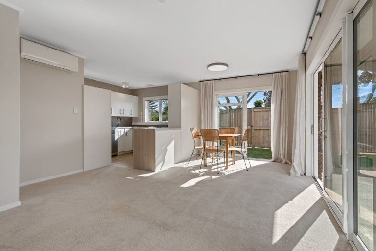 Photo of property in 1/378 Devonport Road, Tauranga South, Tauranga, 3112