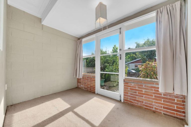 Photo of property in 1/22a Kelvyn Grove, Hillpark, Auckland, 2102