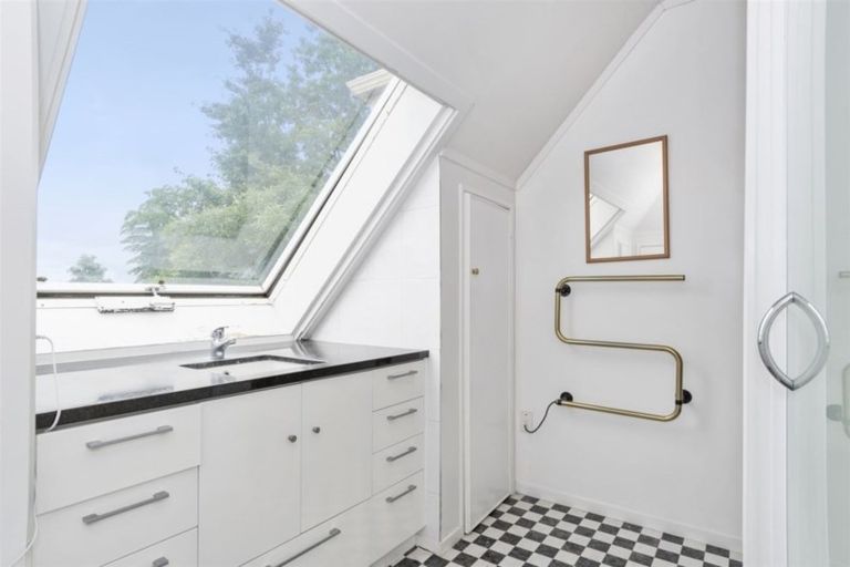 Photo of property in 14b Tutchen Street, Tauranga, 3110