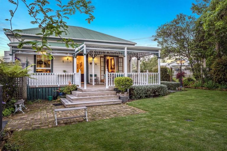 Photo of property in 8 South Avenue, Kaukapakapa, 0871