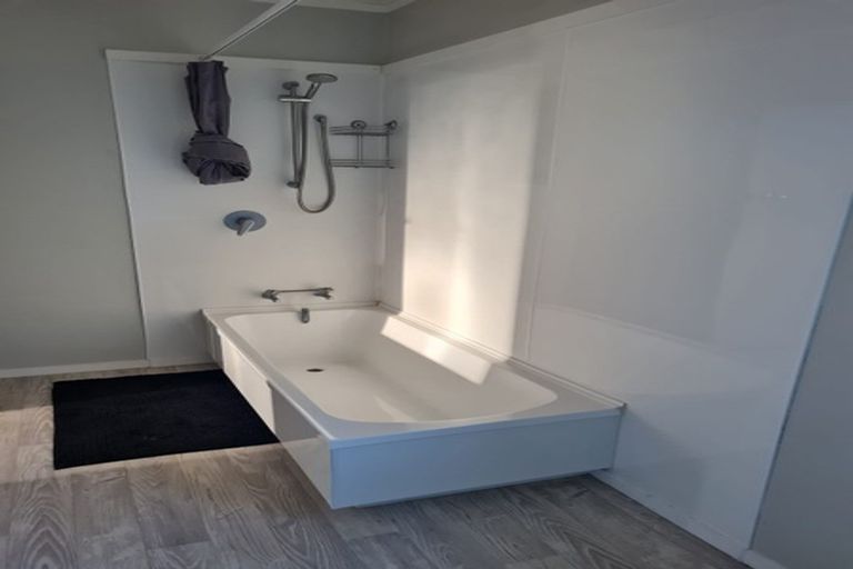 Photo of property in 42 Seabury Avenue, Foxton Beach, Foxton, 4815