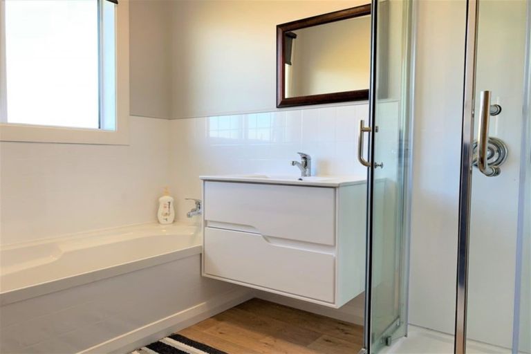 Photo of property in 22 Christie Street, Balclutha, 9230