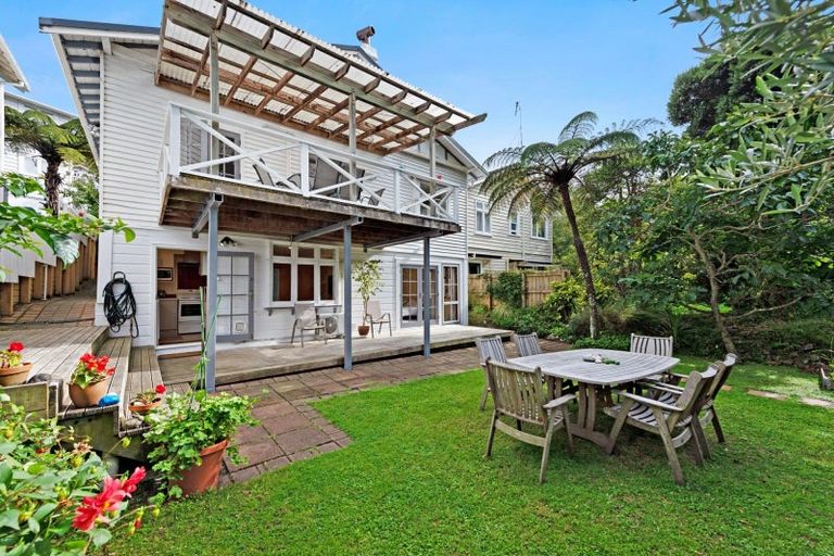 Photo of property in 53 Hataitai Road, Hataitai, Wellington, 6021