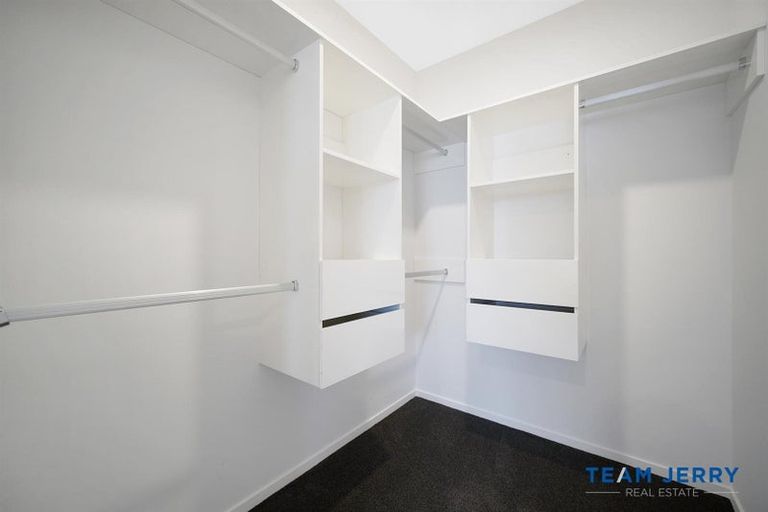 Photo of property in 76 Donegal Park Drive, Flat Bush, Auckland, 2019