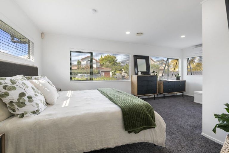 Photo of property in 7/1 Valley Road, Northcote, Auckland, 0626