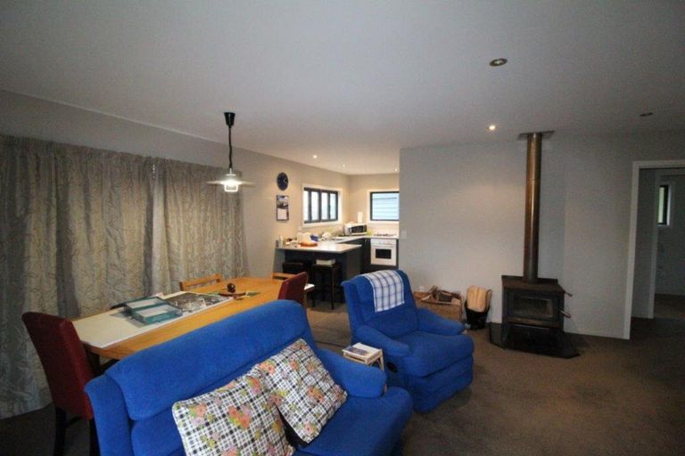 Photo of property in 24 Nyhon Place, Haast, 7886