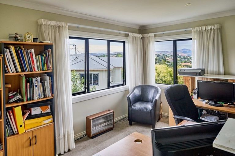 Photo of property in 14 Port Lane, Whitby, Porirua, 5024