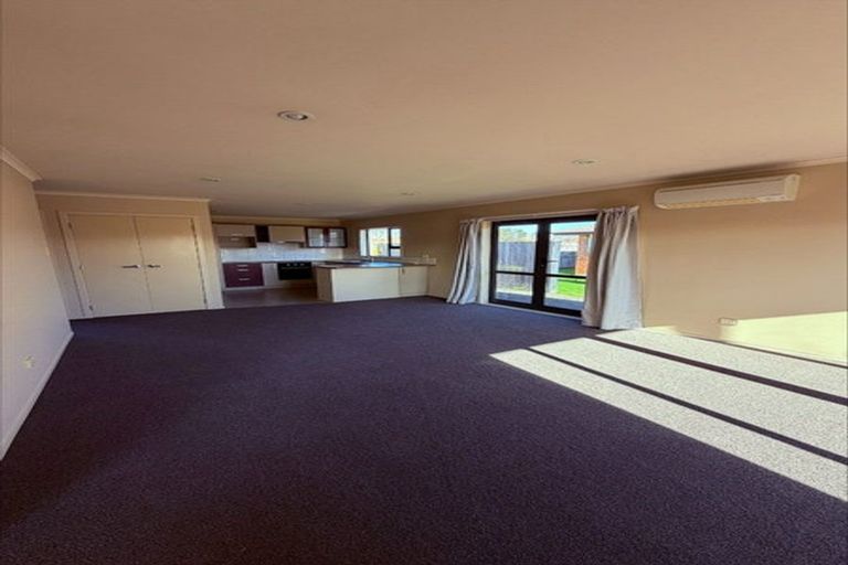 Photo of property in Henry Russell Estate, 22/36 Belgrove Drive, Waipukurau, 4200