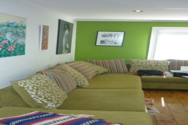 Photo of property in 42 Sea View Road, Baylys Beach, Dargaville, 0377