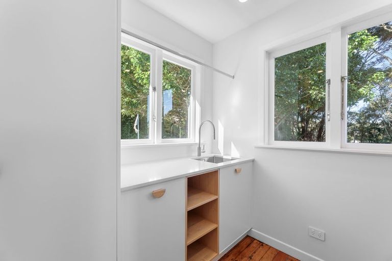 Photo of property in 1 Keith Smith Avenue, Beach Haven, Auckland, 0626