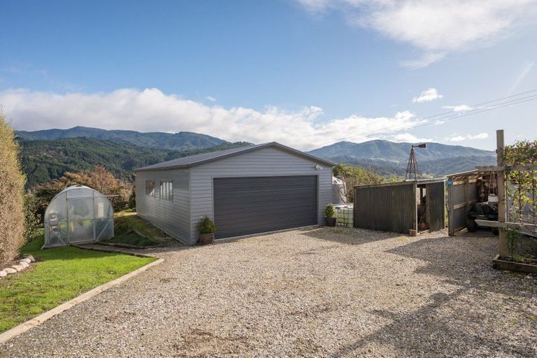 Photo of property in 130 Mytton Heights, Motueka, 7196