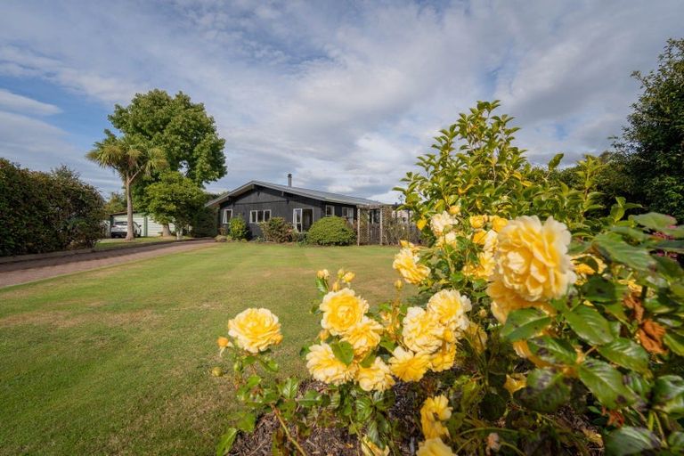 Photo of property in 27 Henry Street, Te Anau, 9600
