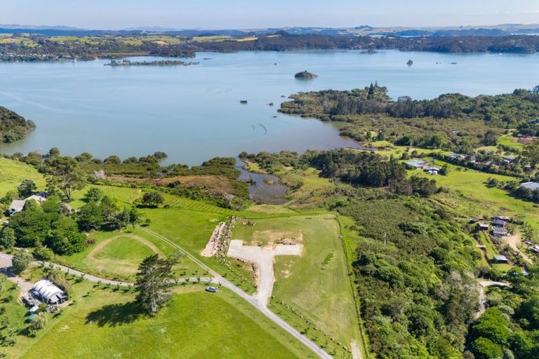 Photo of property in 144d Edmonds Road, Kerikeri, 0293