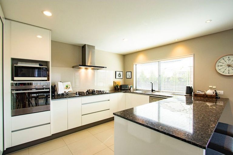 Photo of property in 11 Darion Drive, Flat Bush, Auckland, 2019