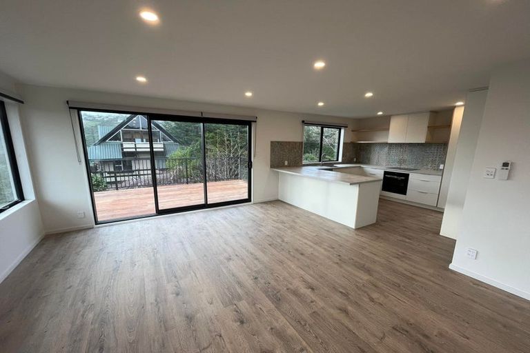 Photo of property in 49 Moncks Spur Road, Redcliffs, Christchurch, 8081
