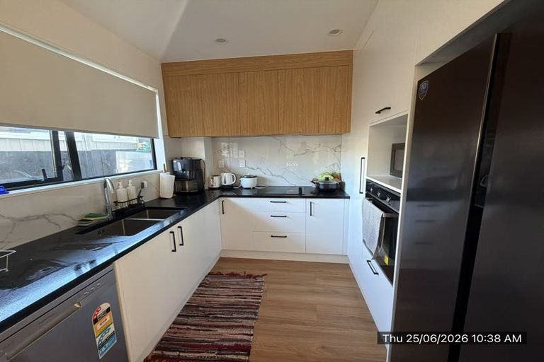 Photo of property in 2/5 Browns Road, Manurewa, Auckland, 2102