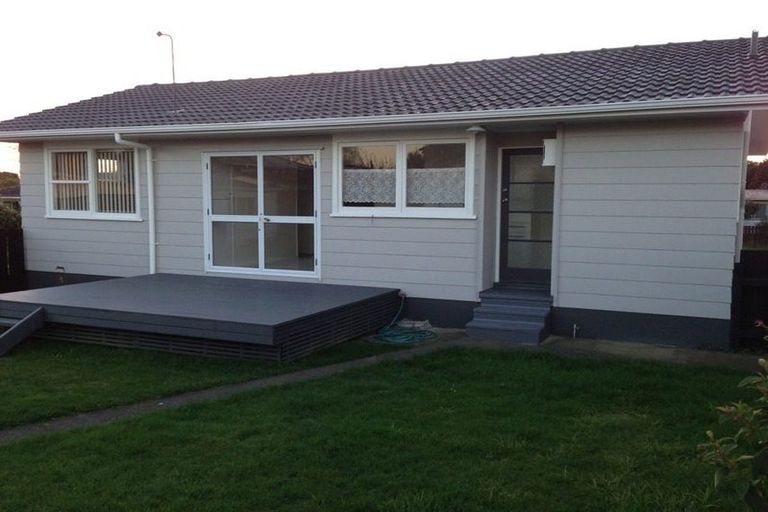 Photo of property in 16 Fairlight Place, Manurewa, Auckland, 2102