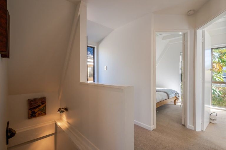 Photo of property in 32 Rue Balguerie, Akaroa, 7520