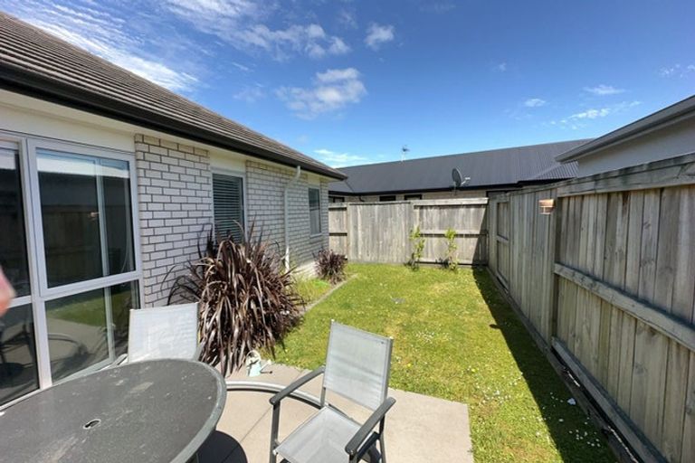 Photo of property in 44 Awataha Crescent, Pyes Pa, Tauranga, 3110