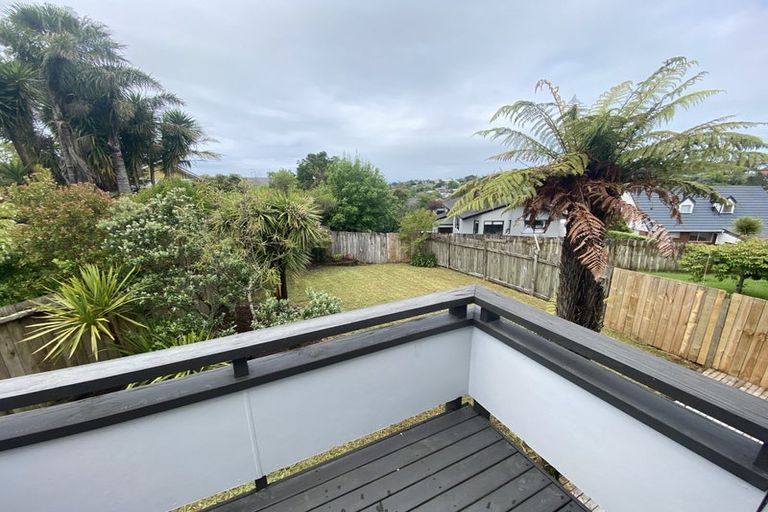 Photo of property in 1/3 Ceramco Place, Torbay, Auckland, 0630