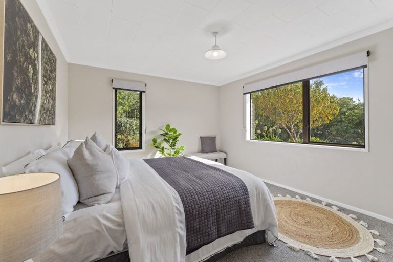 Photo of property in 3 Leinster Avenue, Raumati South, Paraparaumu, 5032