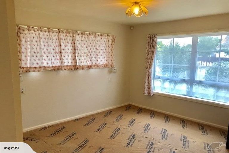 Photo of property in 70 Deepdale Street, Burnside, Christchurch, 8053