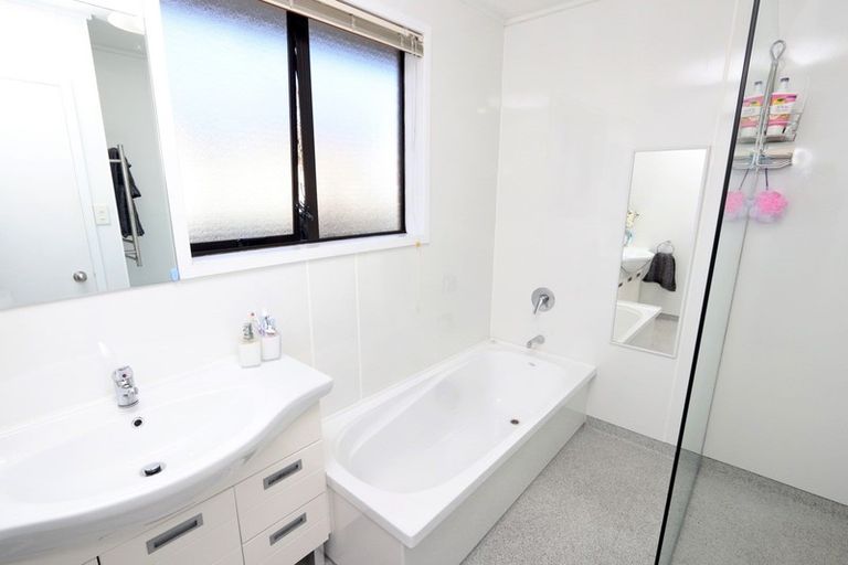 Photo of property in 34 Nixon Street, Tinwald, Ashburton, 7700