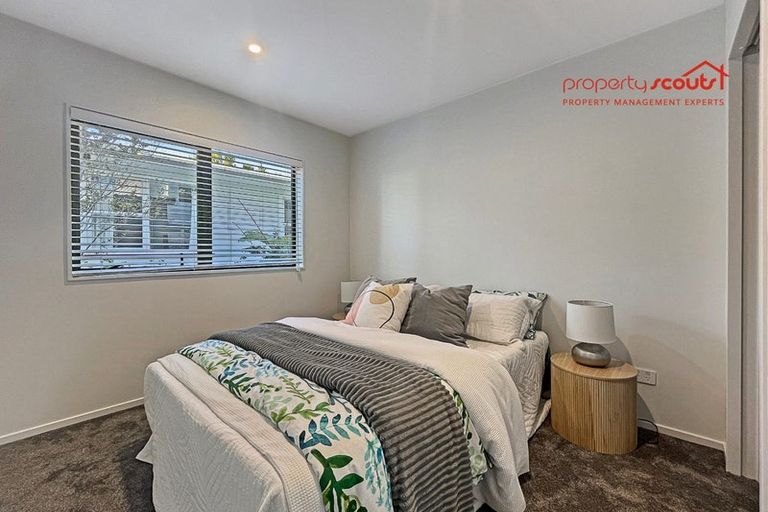 Photo of property in 2/12 Manuwai Road, Torbay, Auckland, 0630