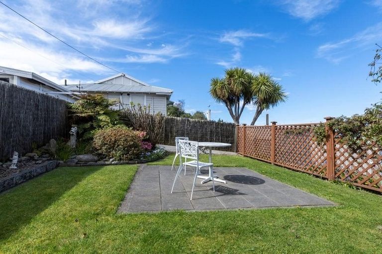 Photo of property in 4 Norwood Street, Waimataitai, Timaru, 7910