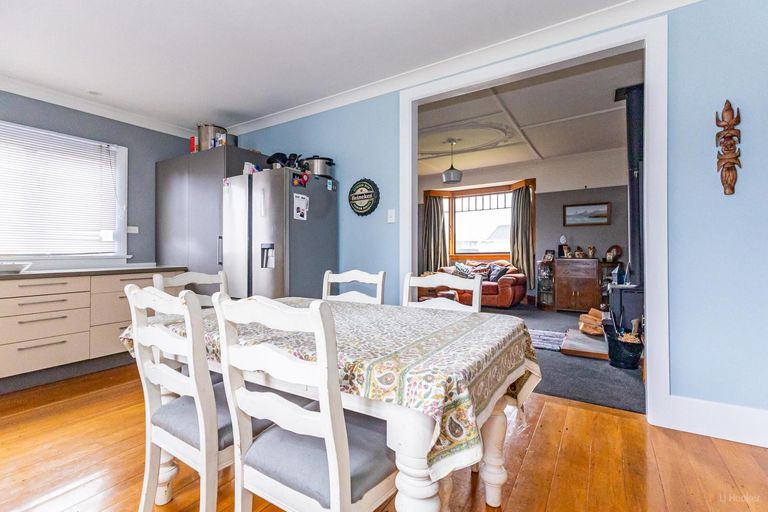 Photo of property in 21 Parsonage Road, Waimate, 7924