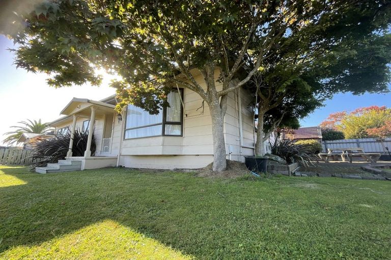 Photo of property in 1 Orchard Place, Lynmore, Rotorua, 3010