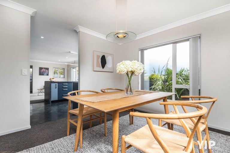 Photo of property in 235 Mark Avenue, Grenada Village, Wellington, 6037