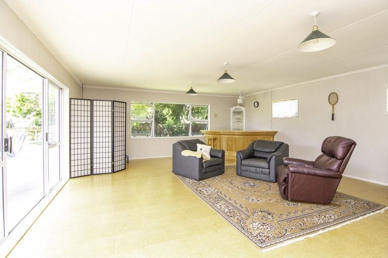 Photo of property in 39 Snowdon Avenue, Terrace End, Palmerston North, 4410