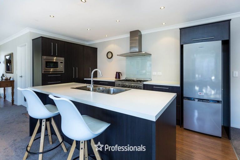 Photo of property in 19 Brentwood Street, Trentham, Upper Hutt, 5018