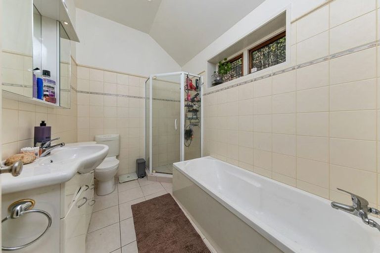 Photo of property in 1g/2 Weranui Road, Waiwera, Orewa, 0994