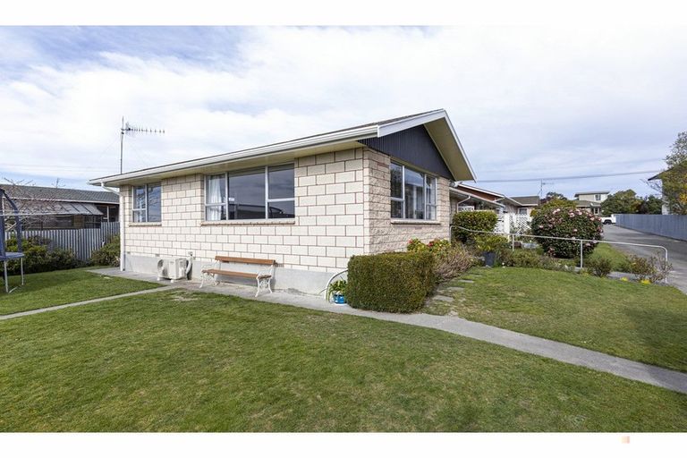 Photo of property in 3/39 Gleniti Road, Gleniti, Timaru, 7910