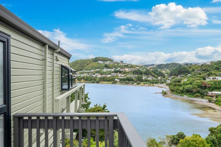 Photo of property in 28a Seaview Road, Paremata, Porirua, 5024