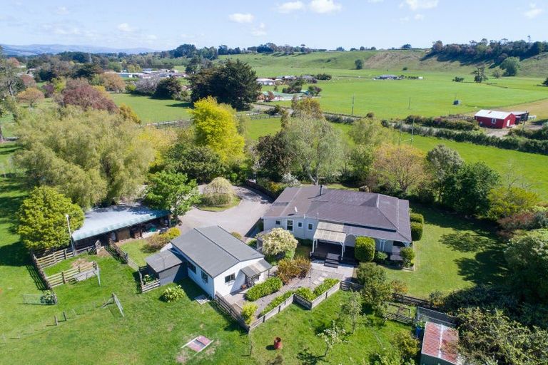 Photo of property in 122 Pohangina Road, Ashhurst, Palmerston North, 4470